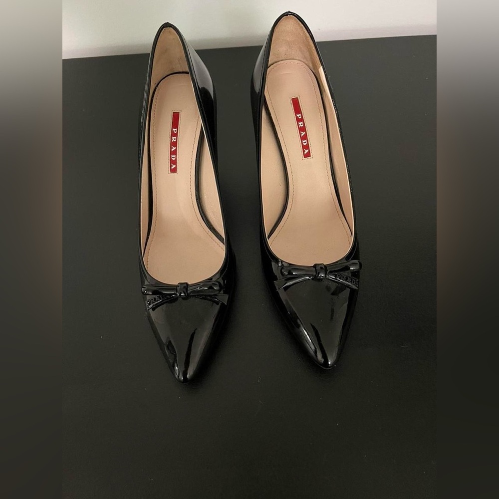 Prada Black Patent Leather Heels - image 1